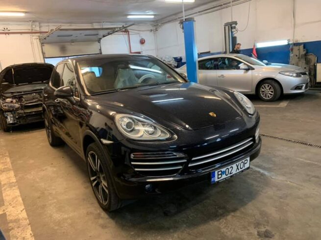 Oferim servicii de reparații auto și constatare daune RCA lângă Strada Washington. Echipamente de top pentru o experiență premium în întreținerea vehiculului dumneavoastră.